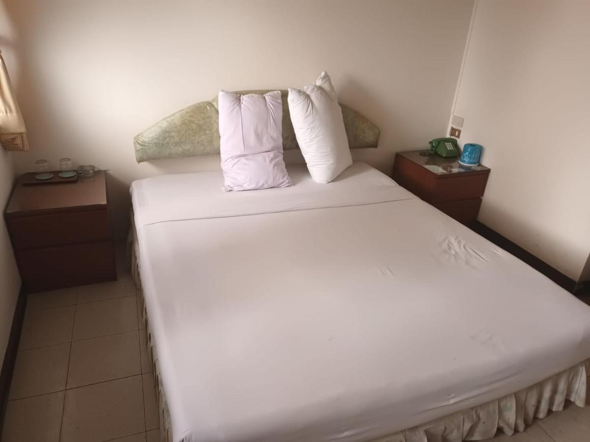 Residence Inn Pattaya Esterno foto